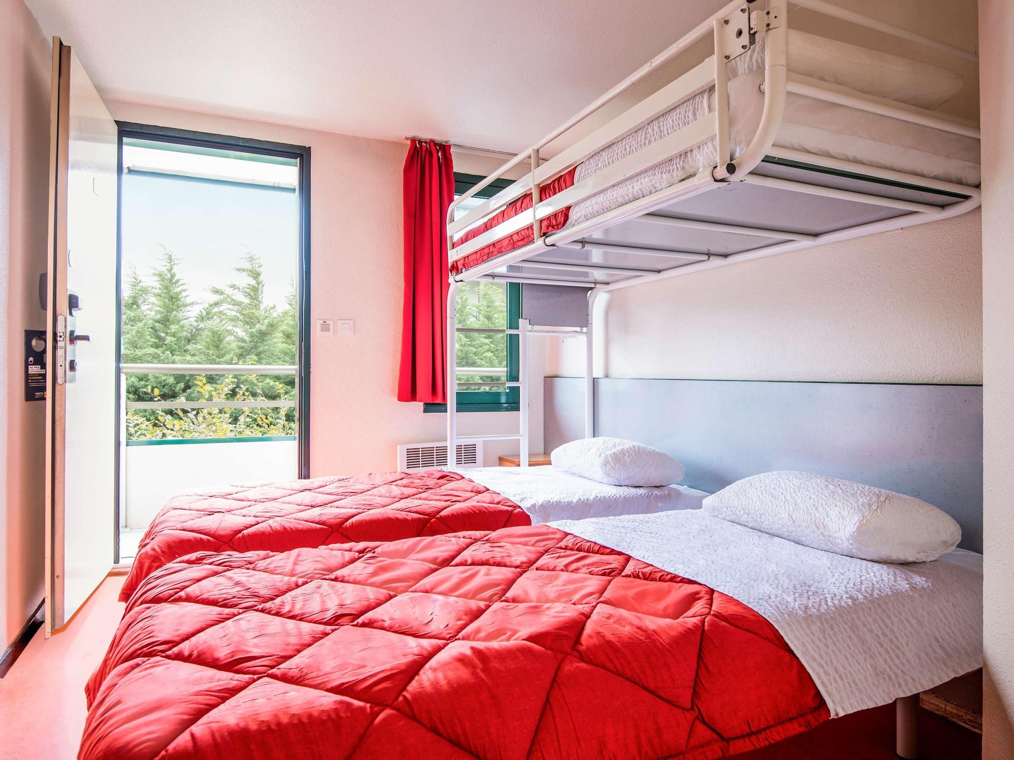 Premiere Classe Lille Sud Henin Beaumont Noyelles-Godault Exterior photo