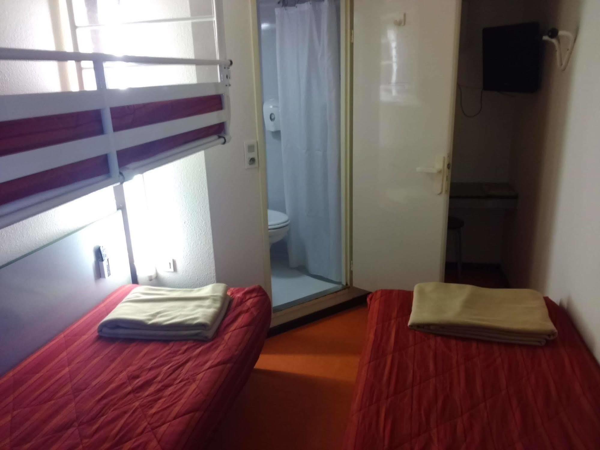 Premiere Classe Lille Sud Henin Beaumont Noyelles-Godault Exterior photo