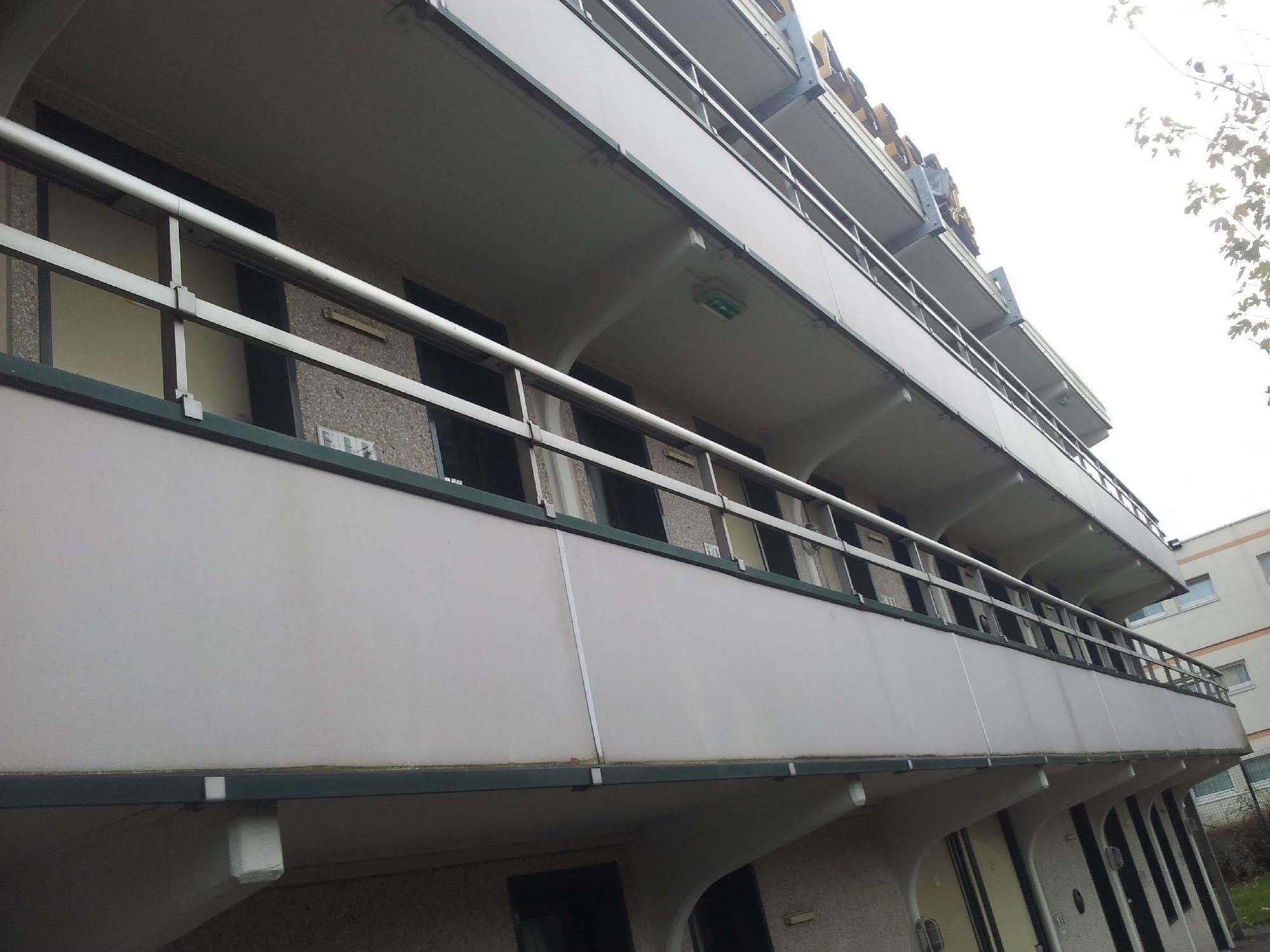 Premiere Classe Lille Sud Henin Beaumont Noyelles-Godault Exterior photo