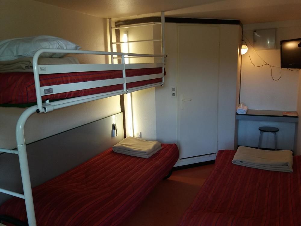 Premiere Classe Lille Sud Henin Beaumont Noyelles-Godault Exterior photo